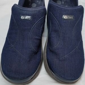Bzees Denim Coco Slip-On Clogs